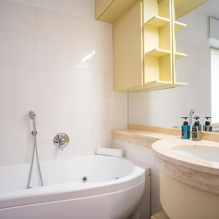 Apartmán Authentic Yet Modern Retreat In Center *